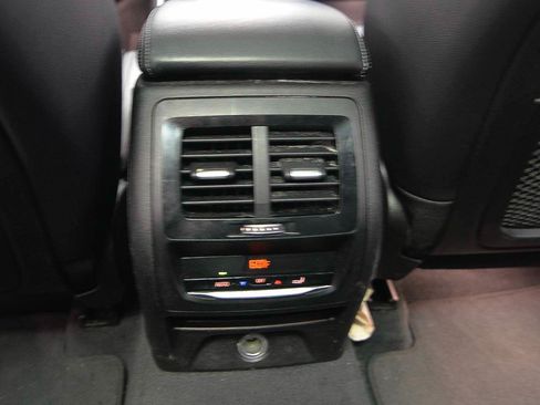 Used 2019 BMW X3 sDrive30i w/ Convenience Package RWD image 10