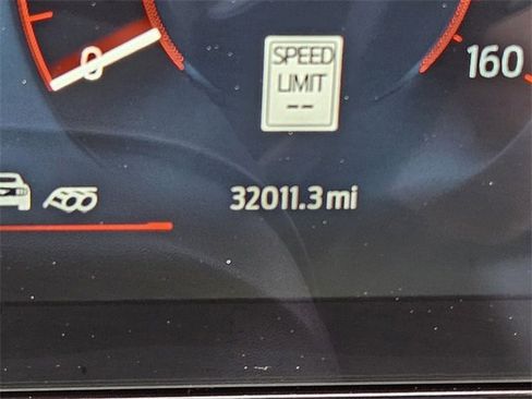 Used 2024 Ford Mustang GT Premium image 31