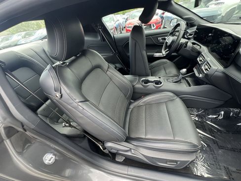 Used 2024 Ford Mustang GT Premium image 34