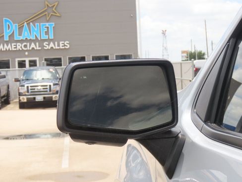 Used 2022 Chevrolet Silverado 1500 RST AWD/4WD image 16