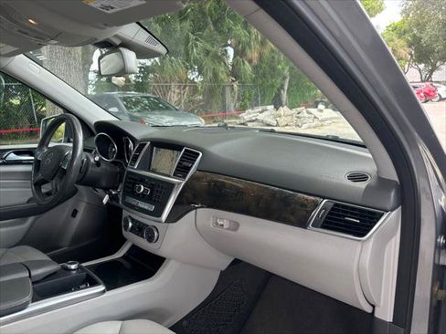 Used 2014 Mercedes-Benz ML 350 4MATIC image 18