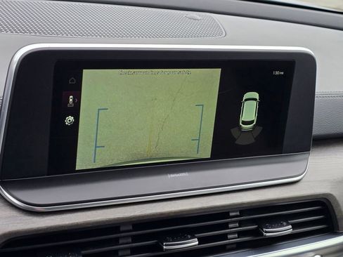 Used 2022 Kia Telluride EX w/ EX Premium Package image 10