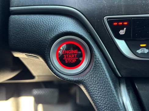 Used 2018 Honda Accord EX image 4