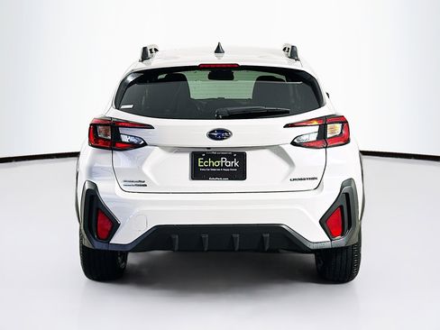 Used 2024 Subaru Crosstrek 2.0i Premium image 7