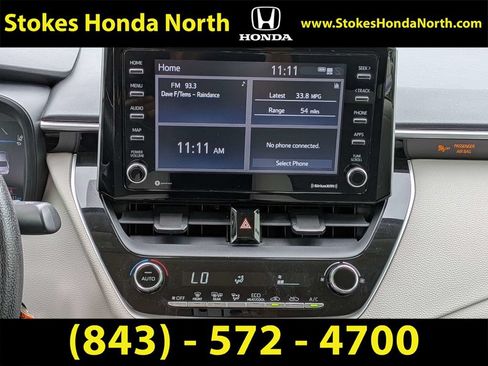 Used 2021 Toyota Corolla LE FWD image 22