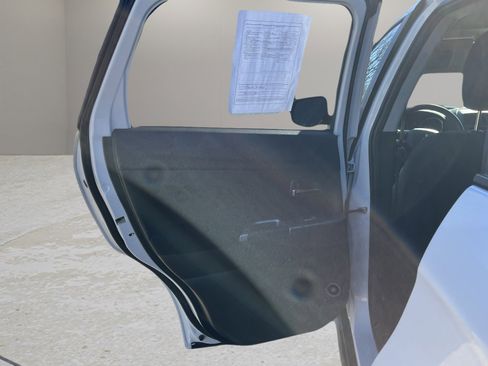 Used 2018 Mitsubishi Outlander Sport ES image 24