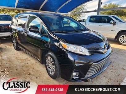Used 2019 Toyota Sienna XLE