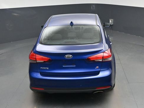 Used 2017 Kia Forte S image 25