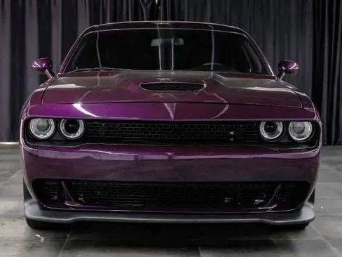 Used 2020 Dodge Challenger SXT image 7