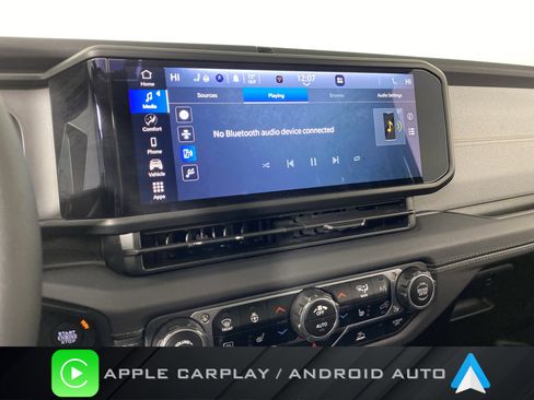 Used 2025 Jeep Wrangler Sahara image 2