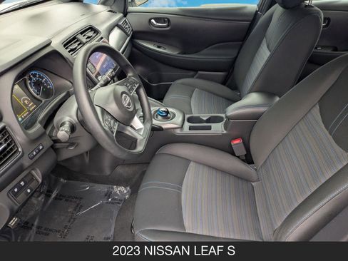 Used 2023 Nissan Leaf S image 14