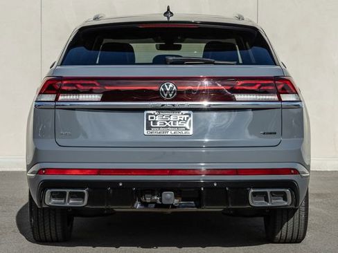 Used 2024 Volkswagen Atlas Cross Sport SEL Premium R-Line image 4