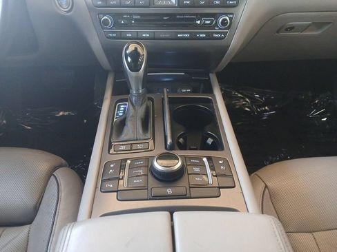 Used 2015 Hyundai Genesis 3.8 w/ Option Group 04 RWD image 16