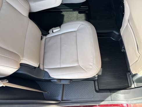 Used 2022 Ford Explorer Limited w/ Equipment Group 301A image 15