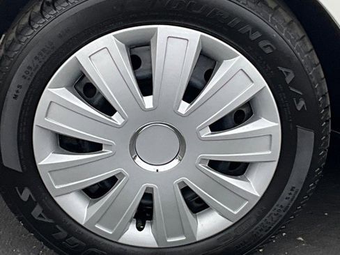 Used 2022 Subaru Impreza 2.0i image 9