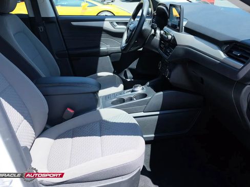 Used 2021 Ford Escape SE AWD/4WD image 32