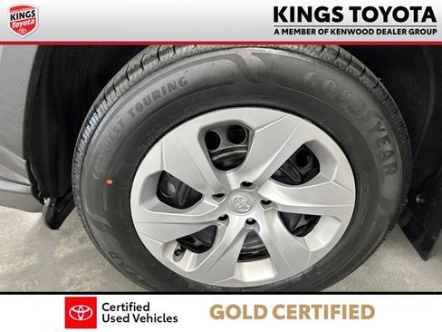 Certified 2024 Toyota RAV4 LE FWD image 27