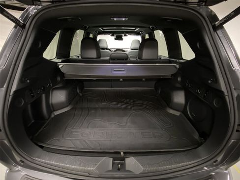 Used 2025 Subaru Forester Touring image 25