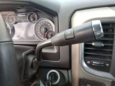 Used 2014 RAM 2500 Big Horn AWD/4WD image 15
