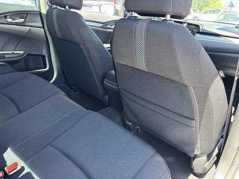 Certified 2018 Honda Civic EX image 11
