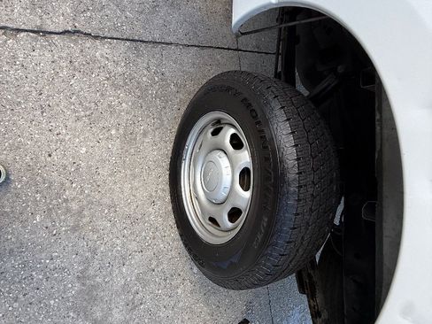 Used 2012 Ford F150 XL RWD image 12