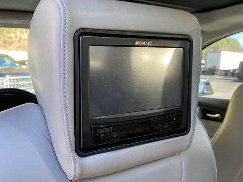 Used 2009 GMC Acadia SLT w/ LPO, Hit The Road Package image 17