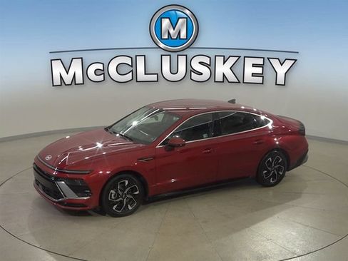 Used 2024 Hyundai Sonata SEL FWD image 1