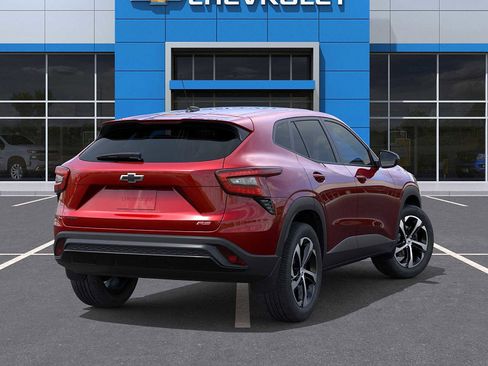 New 2026 Chevrolet Trax RS image 4
