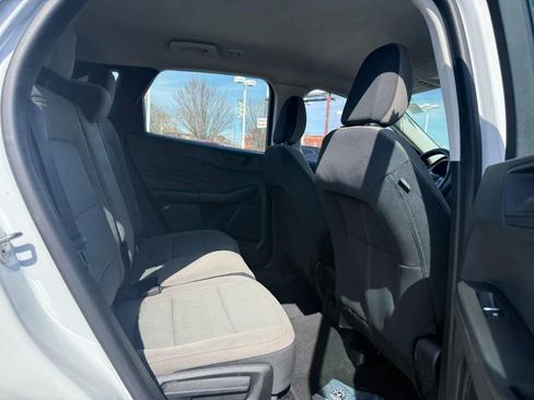 Used 2021 Ford Escape S image 10