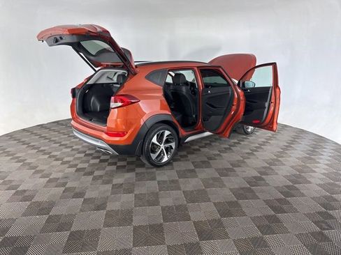 Used 2017 Hyundai Tucson Limited w/ Limited Ultimate Package 03 AWD/4WD image 16
