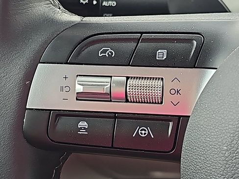 Used 2025 Hyundai Tucson SEL image 21