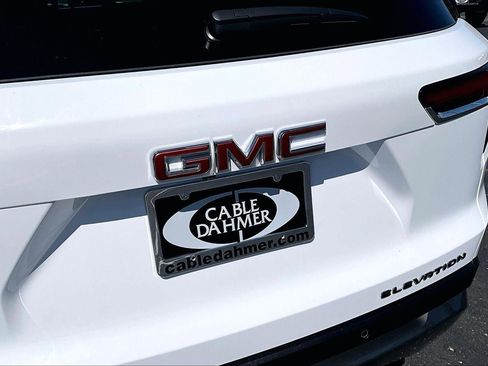 Used 2025 GMC Terrain Elevation AWD/4WD image 30