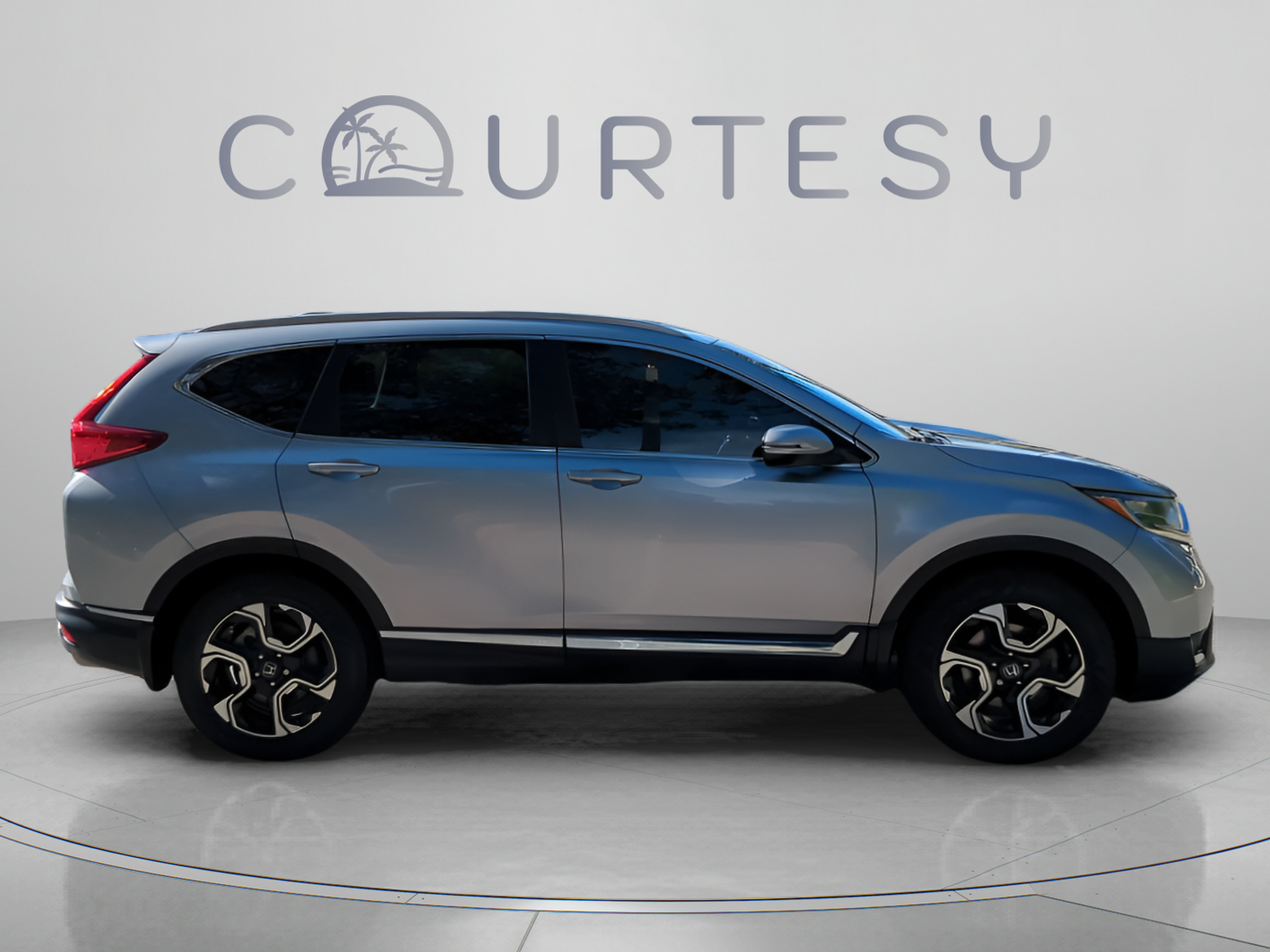 Used 2018 Honda CR-V Touring image 8