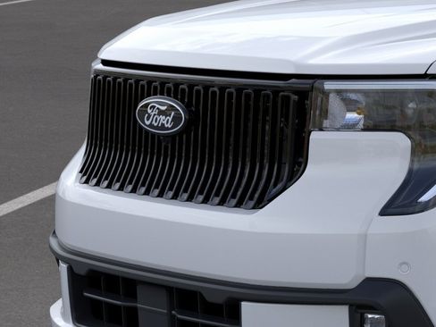 New 2025 Ford Maverick Lobo AWD/4WD image 18