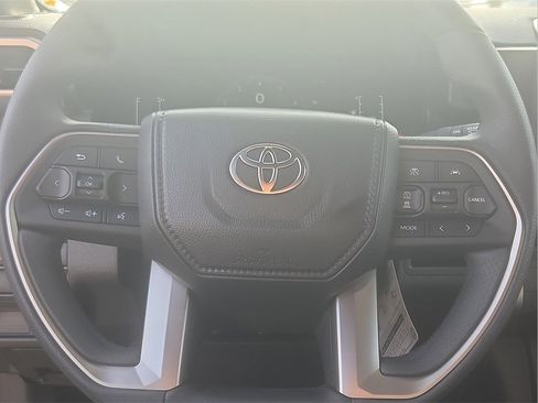 New 2026 Toyota 4Runner SR5 image 25