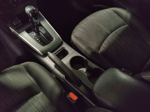 Used 2018 Nissan Sentra SV w/ Protection Package image 26