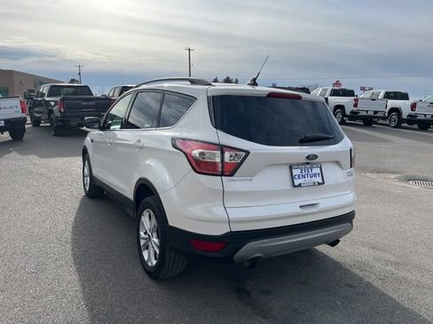 Used 2018 Ford Escape SEL image 8