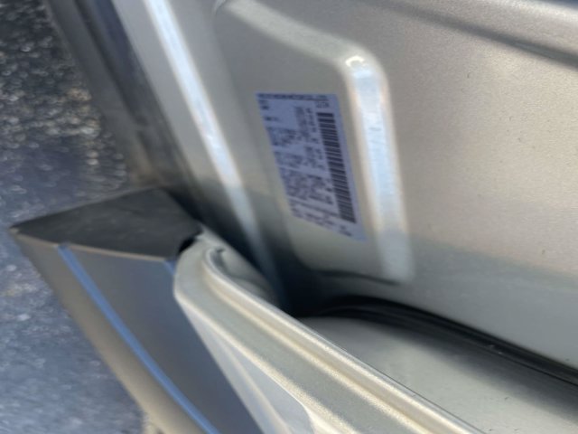 Used 2025 Nissan Rogue SV AWD/4WD image 25