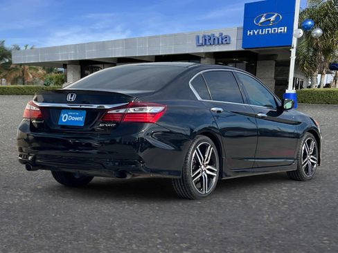Used 2017 Honda Accord Sport image 3