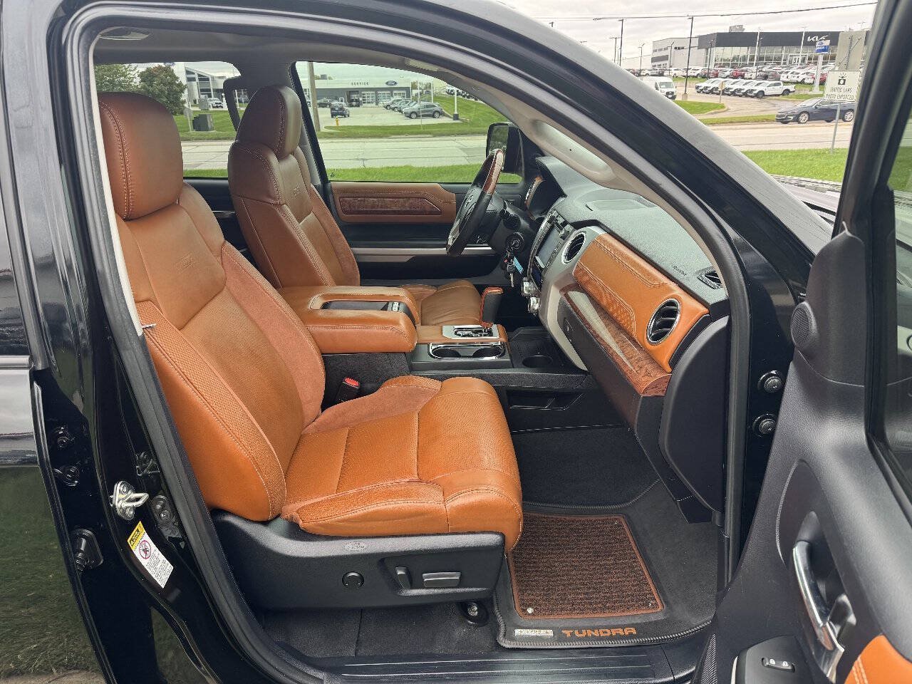 Used 2014 Toyota Tundra 1794 Edition AWD/4WD image 16