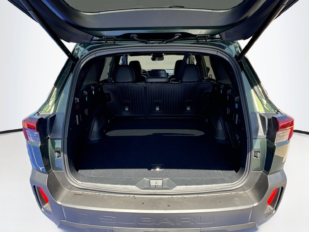 New 2026 Subaru Outback Limited AWD/4WD image 32