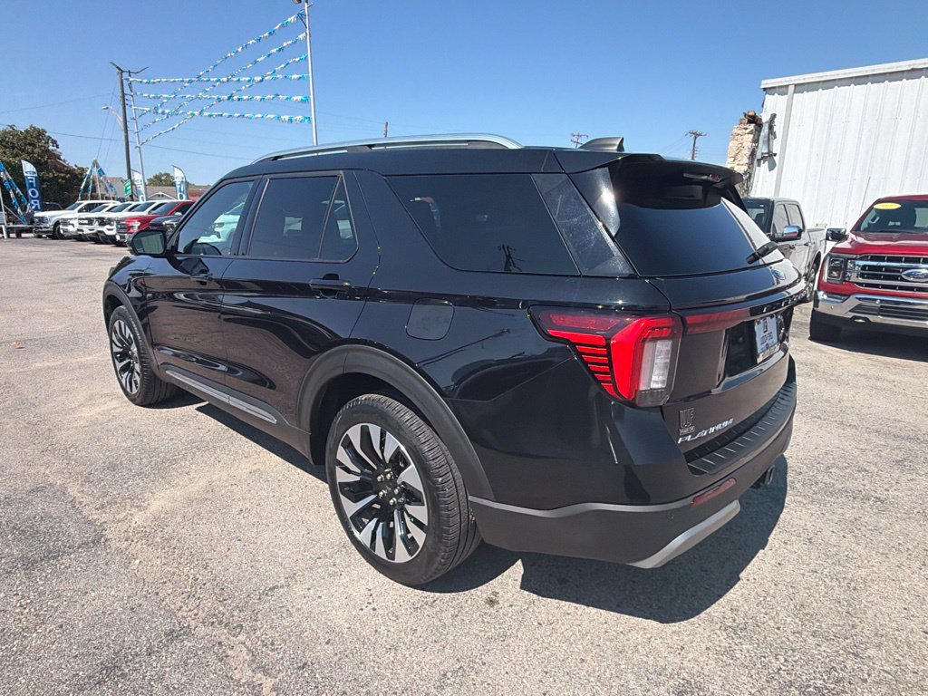 Used 2025 Ford Explorer Platinum w/ LUX Leather Package AWD/4WD image 3