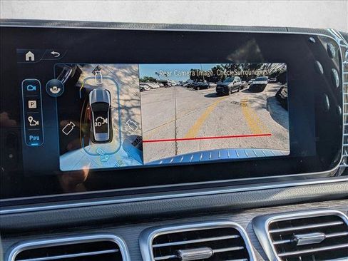 New 2026 Mercedes-Benz GLE 580 4MATIC image 12