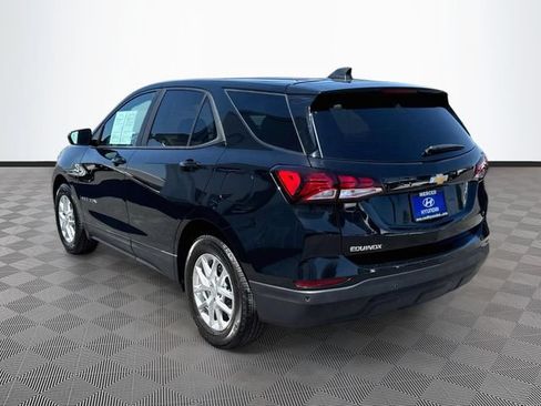 Used 2024 Chevrolet Equinox LS FWD image 5