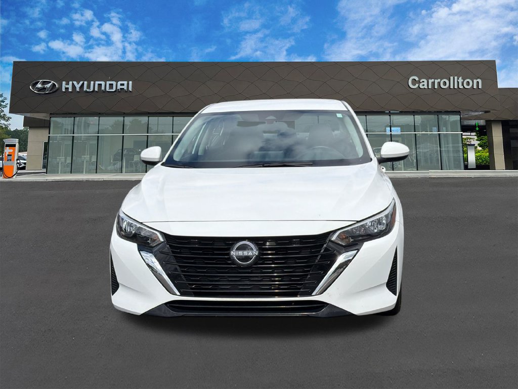 Used 2024 Nissan Sentra SV FWD image 2