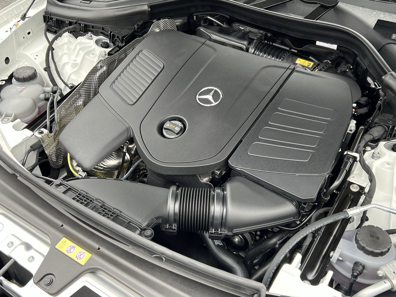 Certified 2026 Mercedes-Benz GLC 300 4MATIC image 27