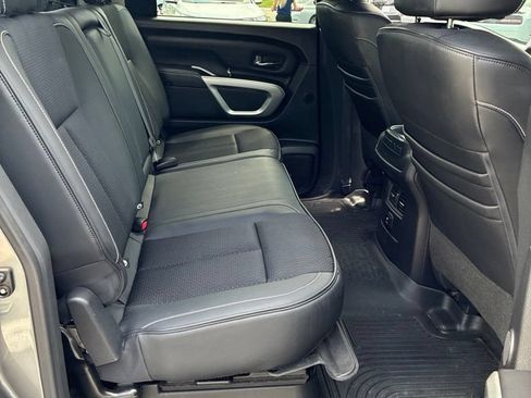 Used 2017 Nissan Titan PRO-4X AWD/4WD image 14