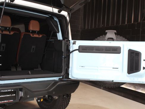 Used 2024 Ford Bronco Heritage Edition AWD/4WD image 68