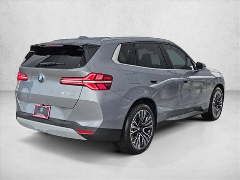 Certified 2025 BMW X3 xDrive30i w/ Convenience Package image 2