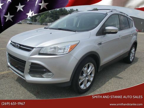 Used 2015 Ford Escape Titanium AWD/4WD image 1